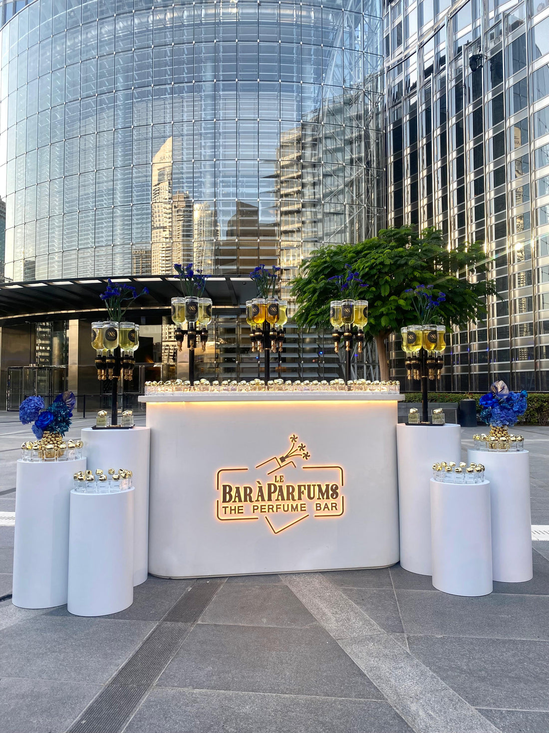 Your luxury perfume bar for your corporate event