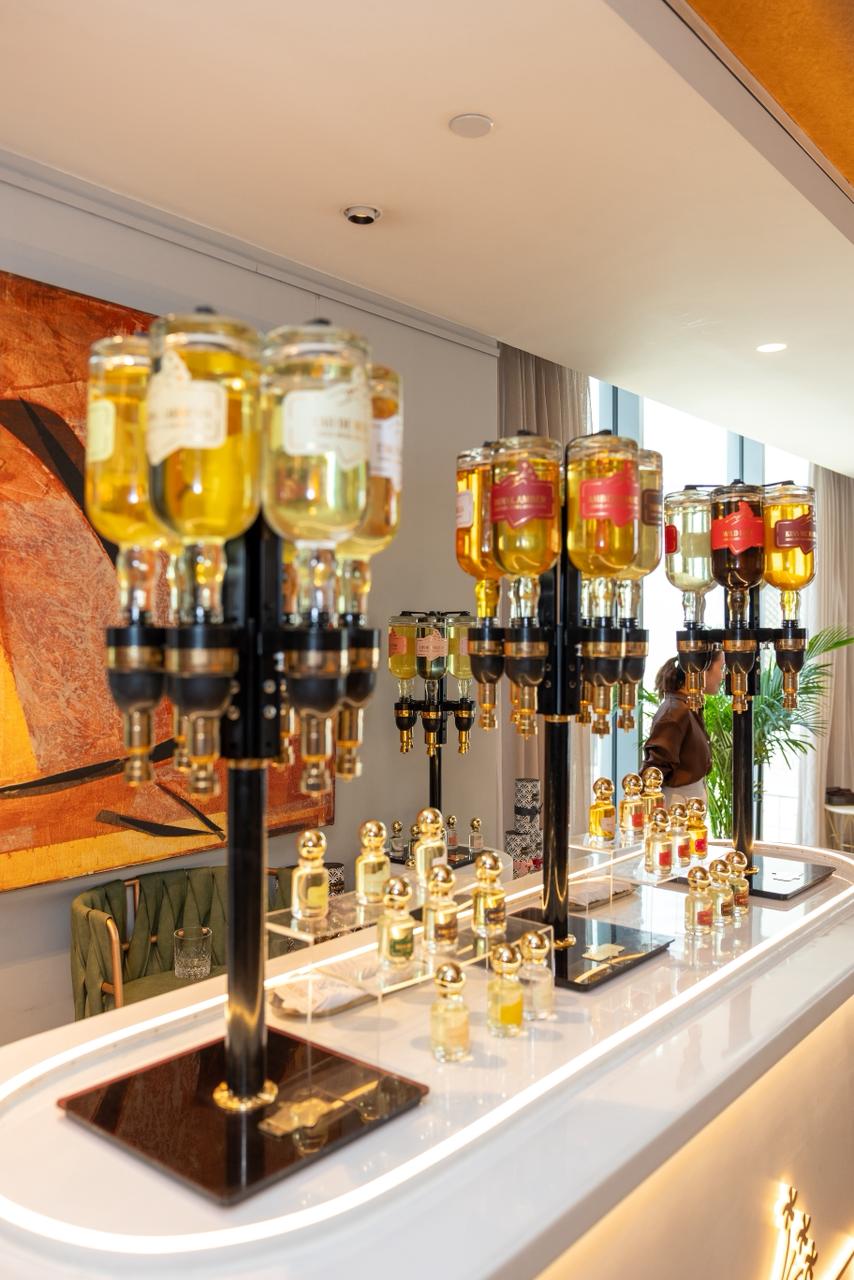 Perfume Manufacturers in Dubai: A Guide to Olfactory Artistry and Production